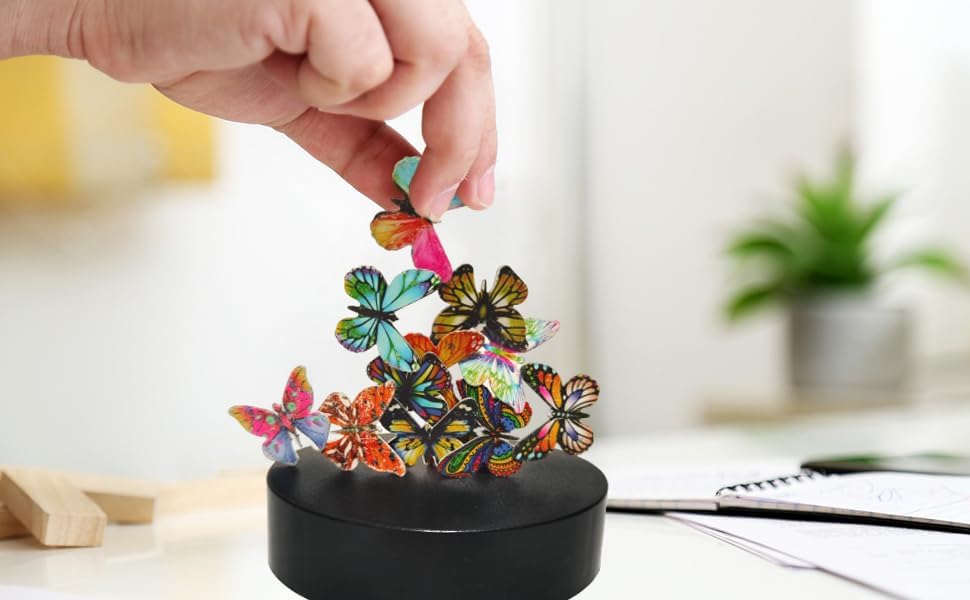 Desk Sculpture Butterflies Desktop Stress Relief Toy Fidget Toy for Anxiety Office Gift Desk Intelligence Development