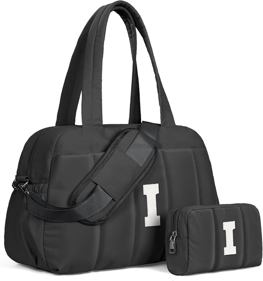 Women Duffle Bag with Initial, Personal Item Travel Bags，Gym Bag with Wet Pocket，Lightweight Travel Bags Personalized Tote with Makeup Pouch, Birthday Gifts for 13 14 15 16 17 Year Old Girls