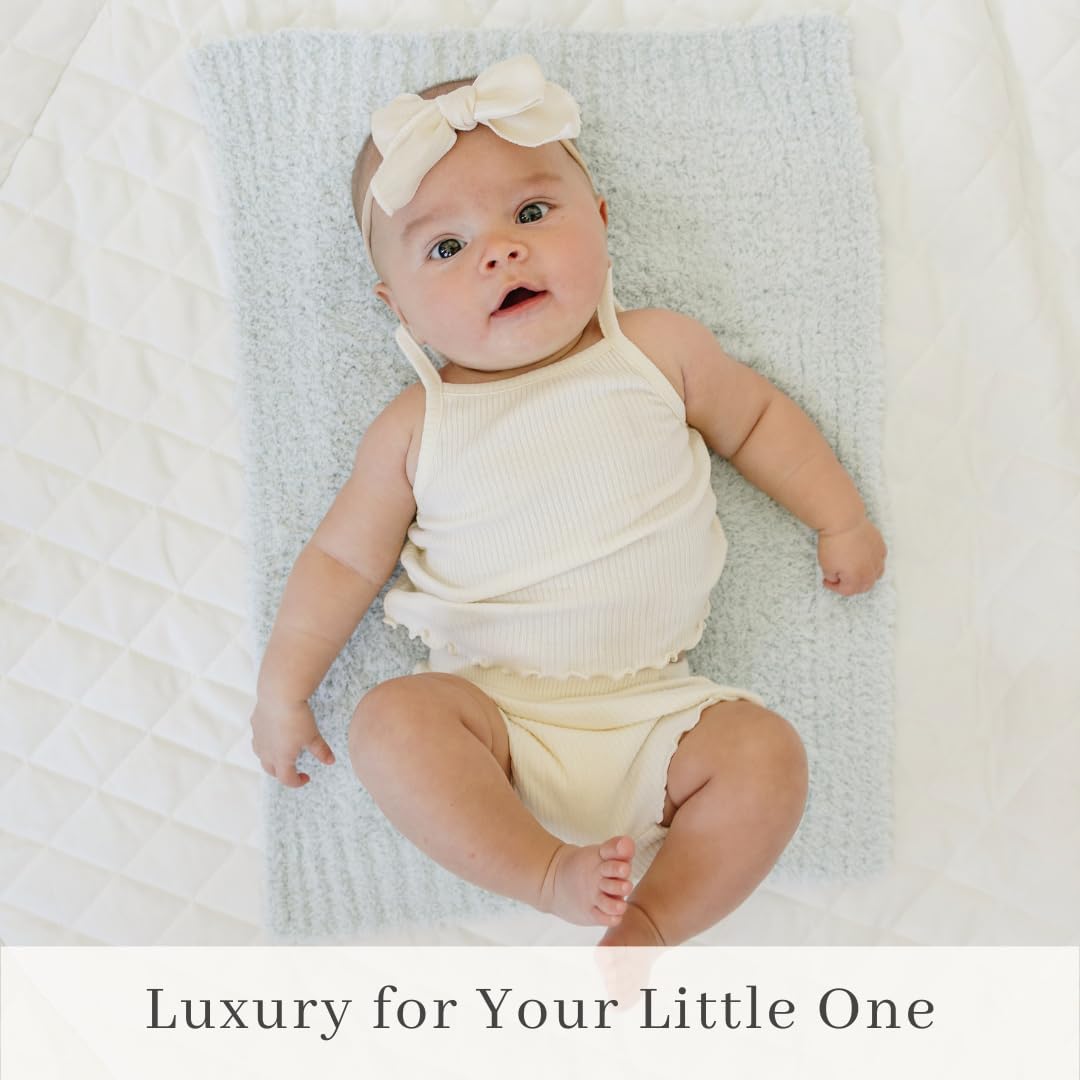 SARANONI Bamboni Luxury Baby Blanket, Breathable & Soft Plush for Infant Boys & Girls (Sky Blue, Mini 15” x 20”)