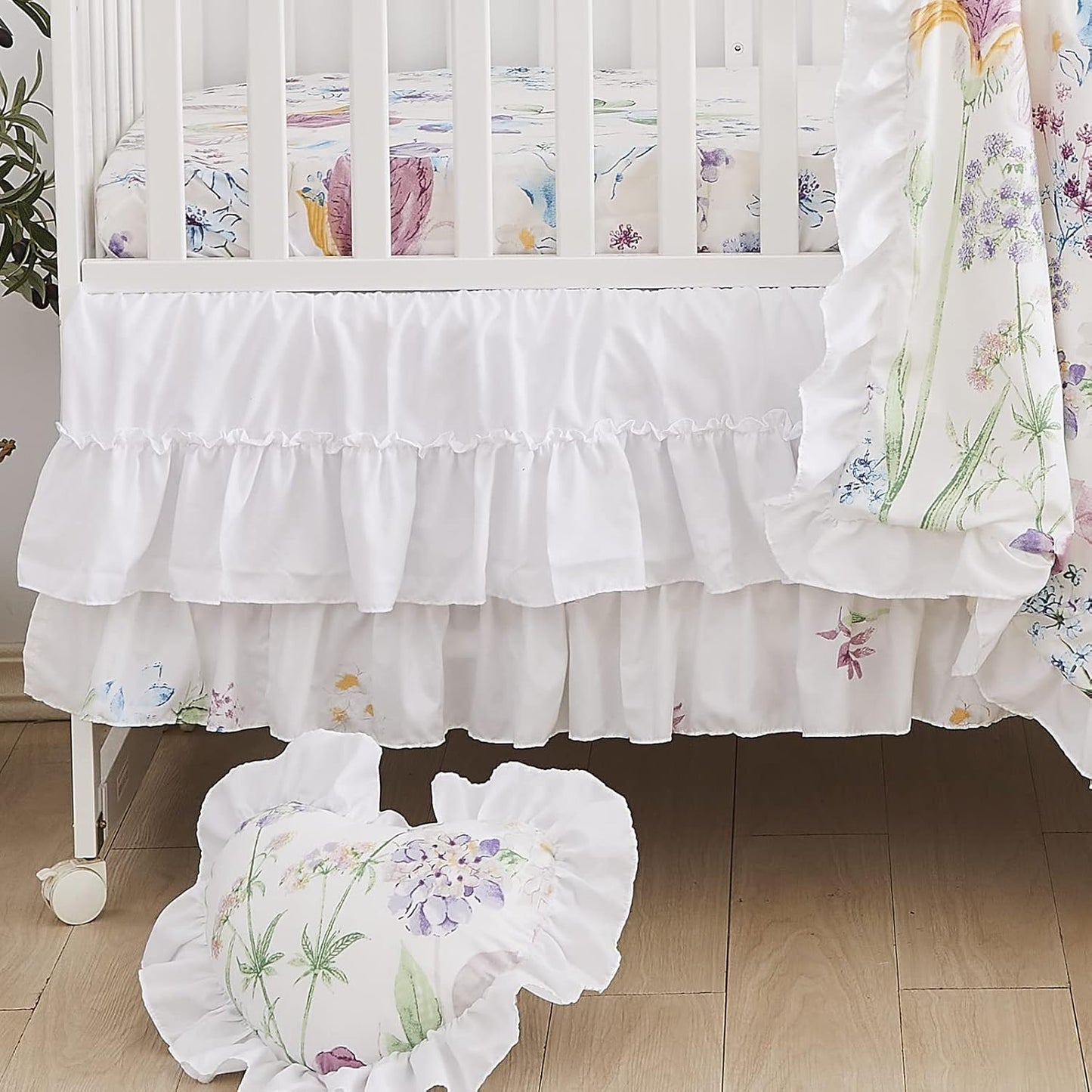 Brandream Gilrs Floral Bedding Boho Baby Bedding Watercolor Farmhouse Nursery Crib Blanket Set 3 Piece, Fitted Sheet, Skirt