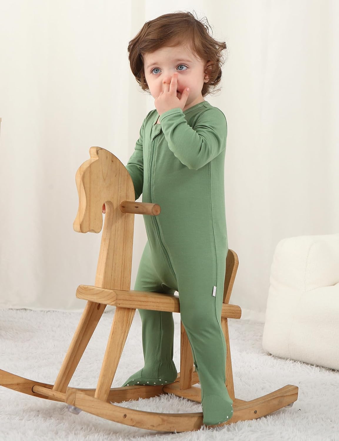 Jimonda Baby Boy Romper 4-Pack - Bamboo Zip-Up Pajamas for 0-24 Months,Unisex Footed Sleepers,Ultra-Soft Stretchy Fabric