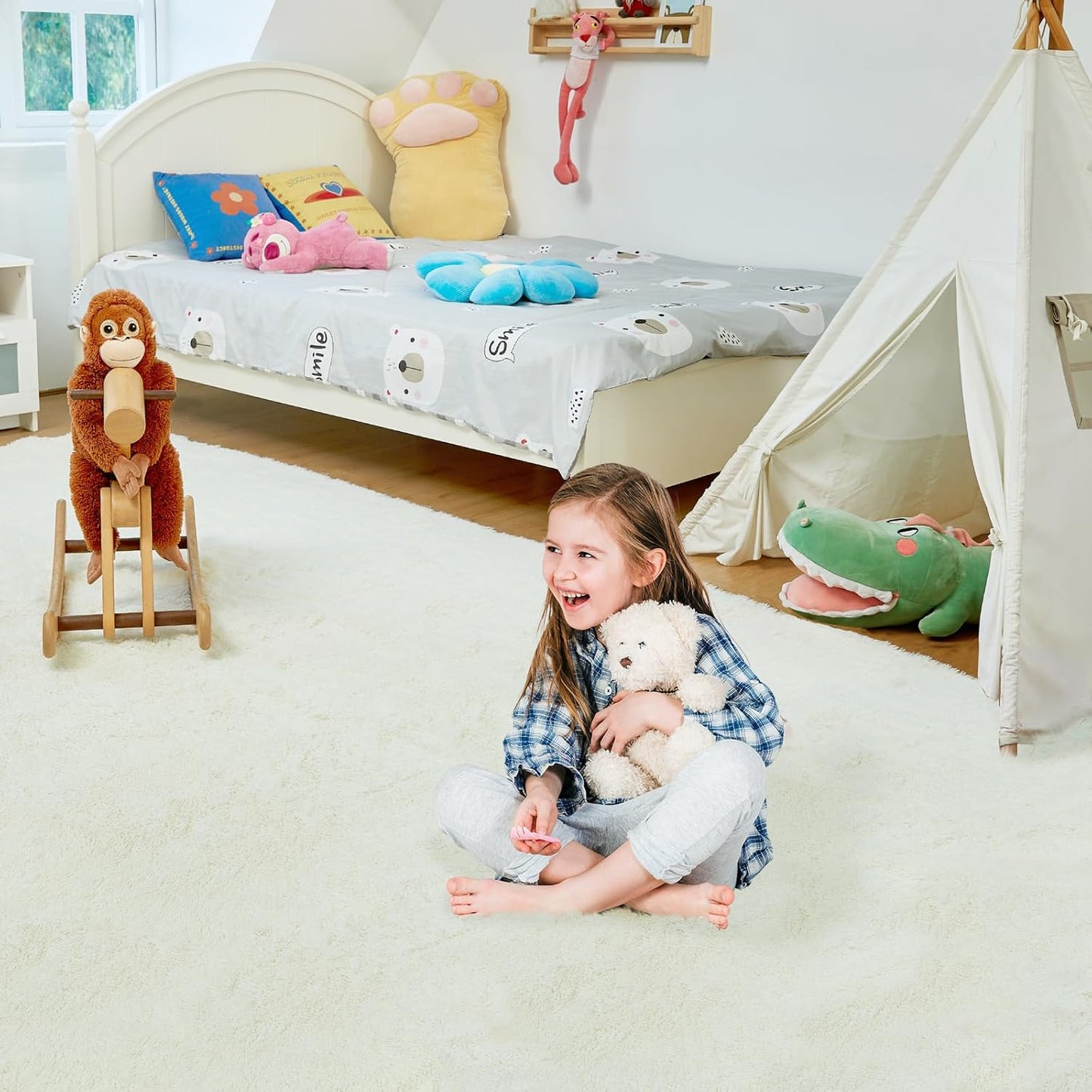 5X8 Ultra Soft Rug for Living Room, Fluffy Shag Area Rug for Bedroom, Modern Shaggy Carpets Fuzzy Rug for Teens Dorm Nursery Home Decor Aesthetic, Upgrade Anti-Skid Durable, Cream White