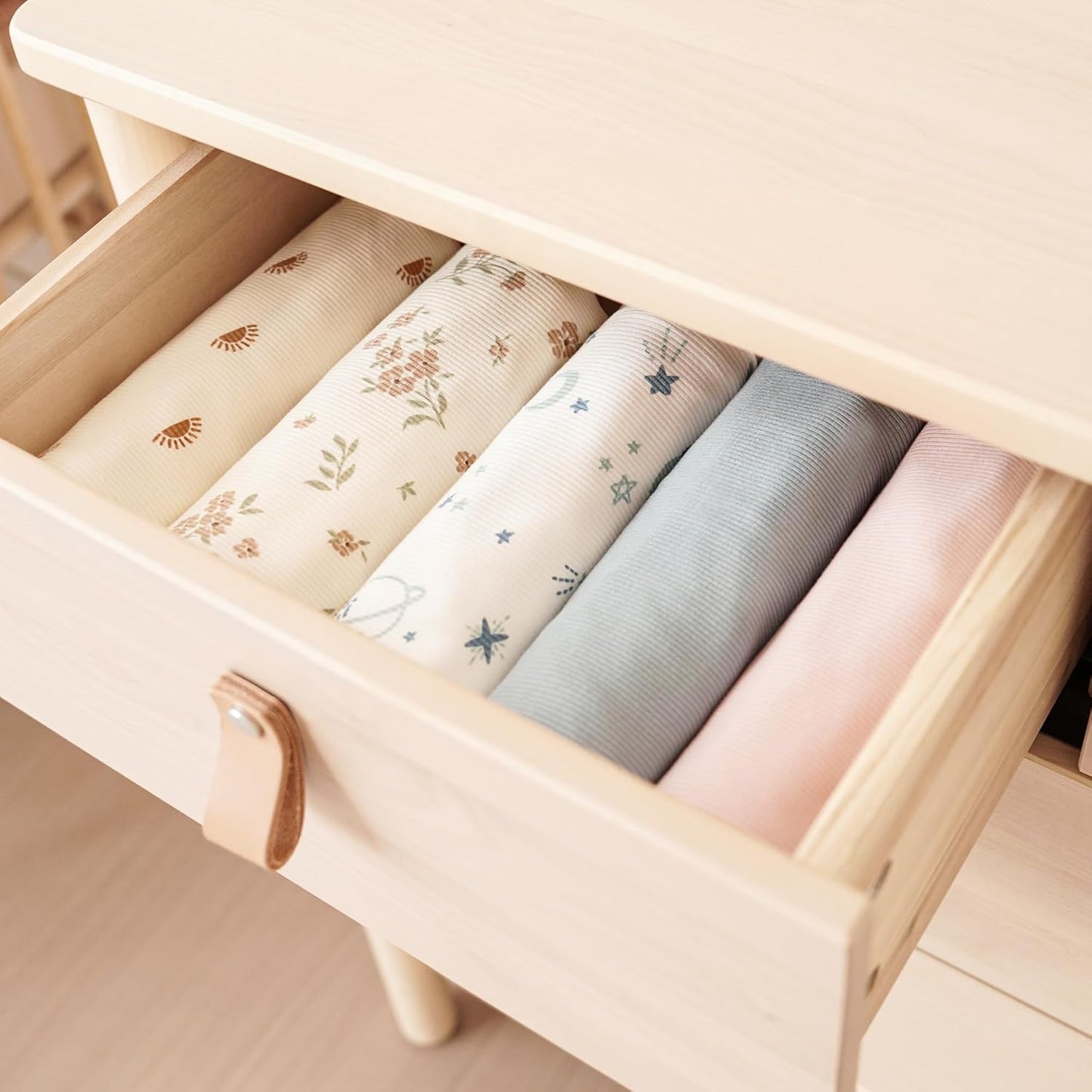 Konssy Knit Baby Blanket 2 Pack, Soft Ribbed Swaddle Receiving Blankets for Boys & Girls, Lightweight Cozy Swaddling Wrap for Newborns, Infants, & Toddlers, 33x42 Inch (Star,Blue)