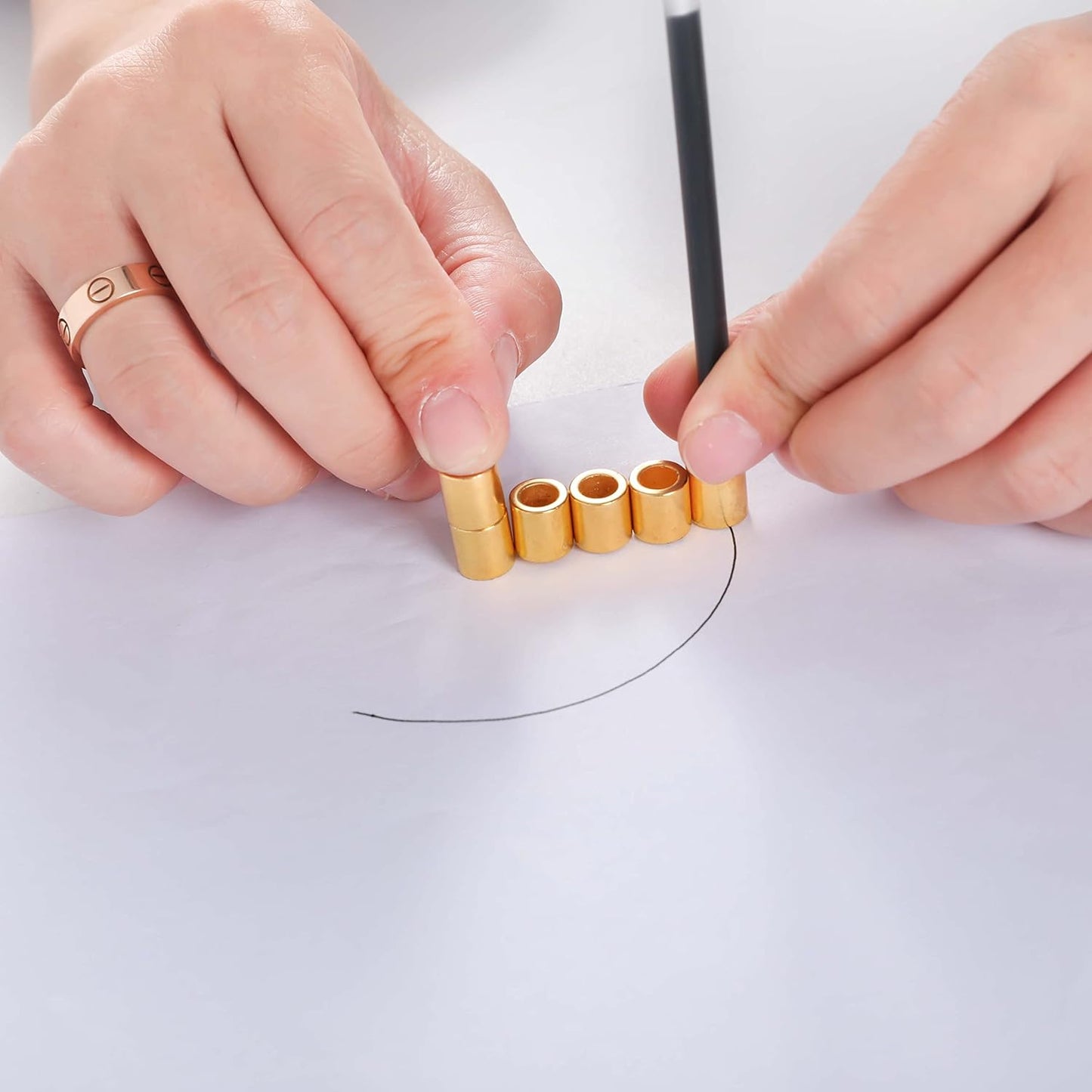 Fidget Pen,Magnetic Pen， Decompression Magnetic Toy Pen，Magnet Pen Fidget Toy Relieve Pressure Novel Toy Gift for Kids or Friends! (Big Color)