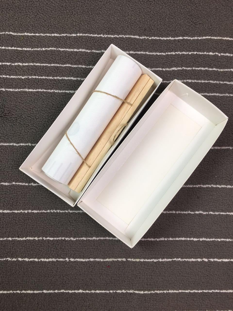 Kids Growth Chart, Wood Frame Fabric Canvas Height Measurement Ruler from Baby to Adult for Child's Room Decoration 7.9 x 79in (7.9 x 79in, Gray)