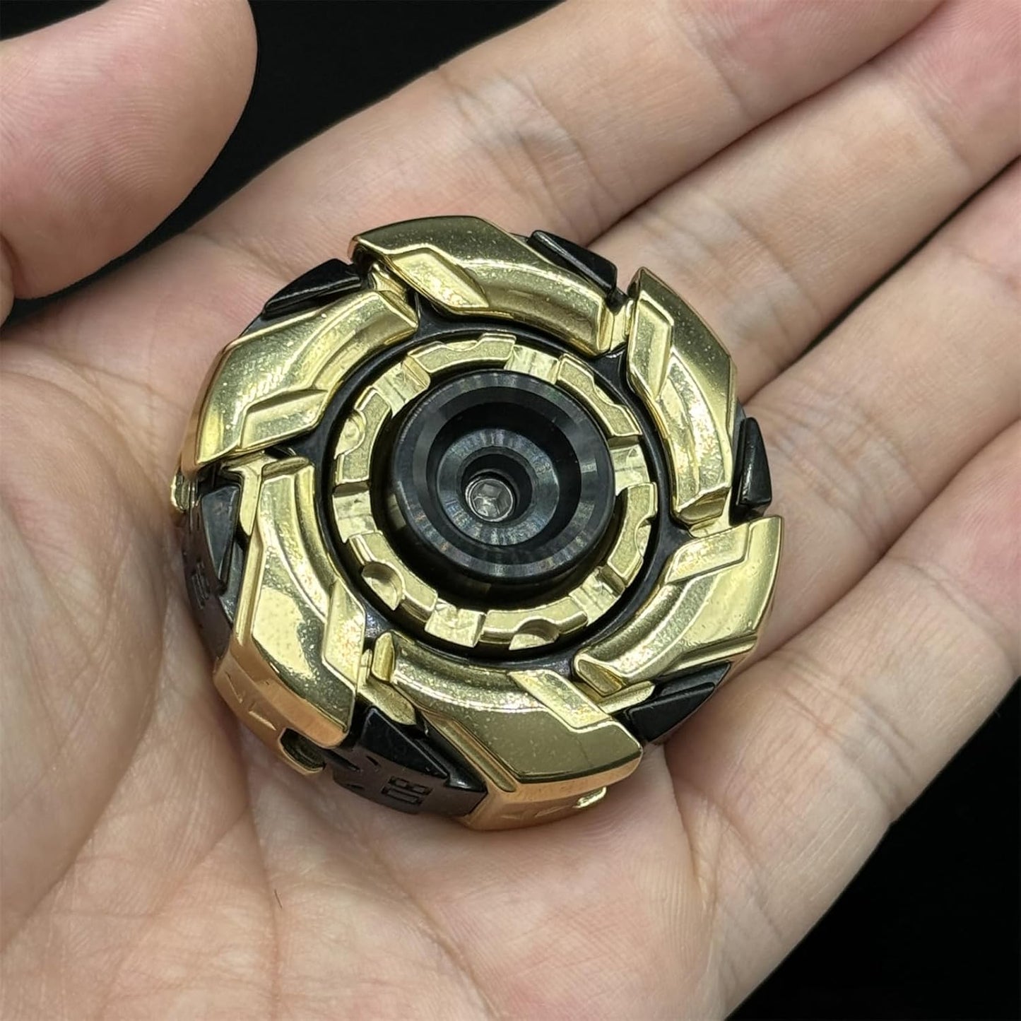 New Metal Deformation Mecha Fidget Spinner EDC Hand Spinner Fidget Toys Adult Anxiety Stress Relief Toys Office Desk Toys Gifts for Boyfriend and Father (Gold Black)