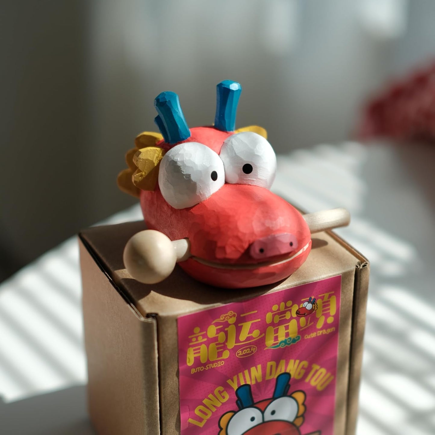 Handmade Dragon Head, Traditional Chinese Mascot, Tapping on The Dragon Head, symbolizing Smooth Sailing, eliminating All Troubles, and Continuous Good Luck.