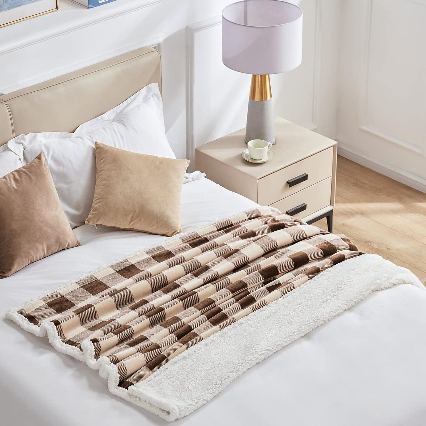 Touchat Sherpa Buffalo Plaid Christmas Twin Blanket 60" X 70", Fuzzy Fluffy Soft Cozy Throw Blanket, Fleece Flannel Plush Microfiber Blanket for Couch Bed Sofa(Brown)