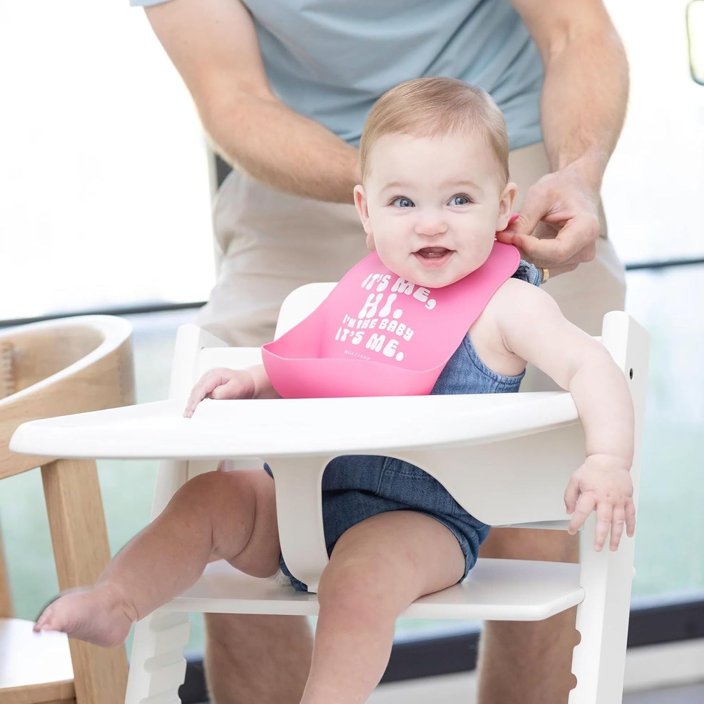 Baby Bib for Eating by Bella Tunno, Waterproof Silicone Bib with Large Food Catcher, Adjustable Fit for Babies 4-12 months & Toddlers 1-3 Years, Boys & Girls, It’s Me Hi