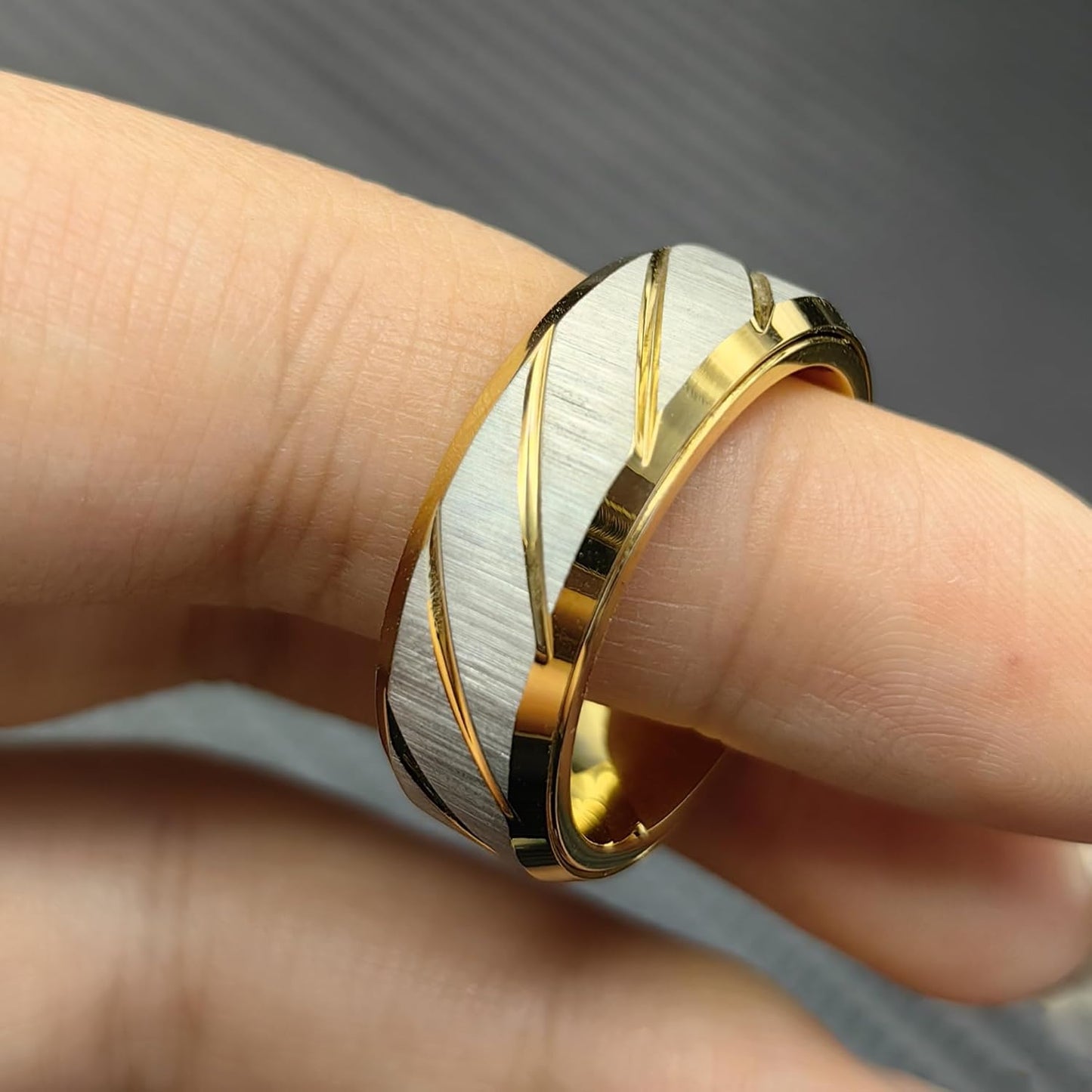 EDC Fidget Slider Fidget Toy Adult Stress Relief Metal Ratchet Ring Jewelry ADHD Recreational Fidget Toy Tactile Coin (Golden, 8)