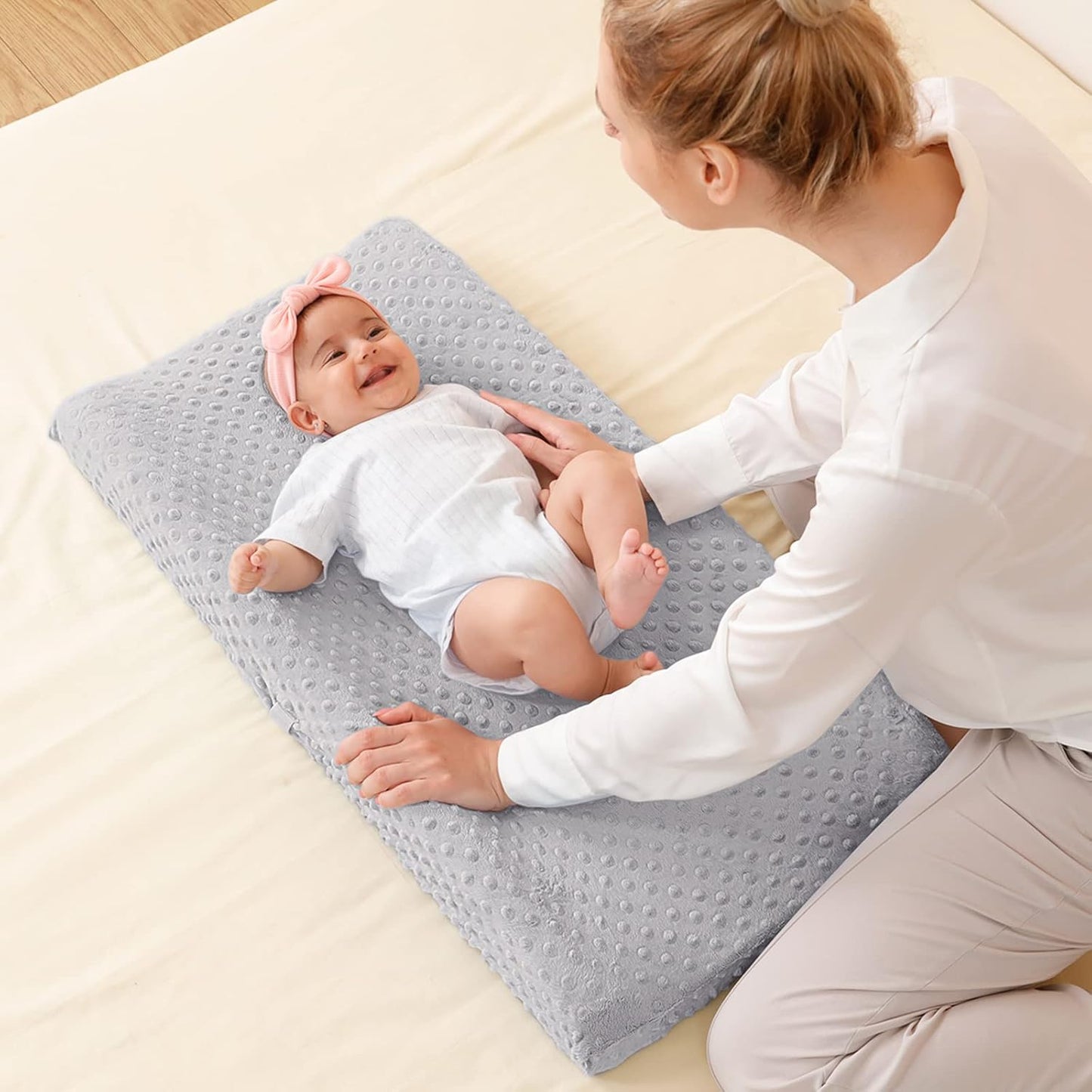 Baby Changing Pad Cover, Super Soft Plush Dot Diaper Changing Table Covers for Baby Girls and Boys, Ultra Comfortable, Safe for Babies, Fit 32"/34'' x 16" Pad (Gray)