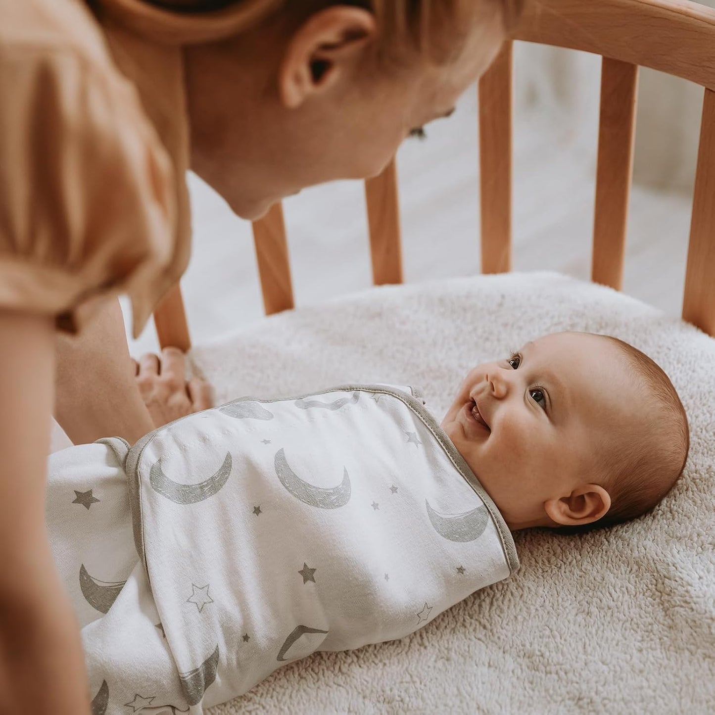 GLLQUEN BABY 3-Pack Swaddle Wrap blankets, Newborn Swaddles 0-3 months, Baby Swaddling Sack, Moon & Cloud, Infant Swaddle Blanket Wrap (Small/Medium)