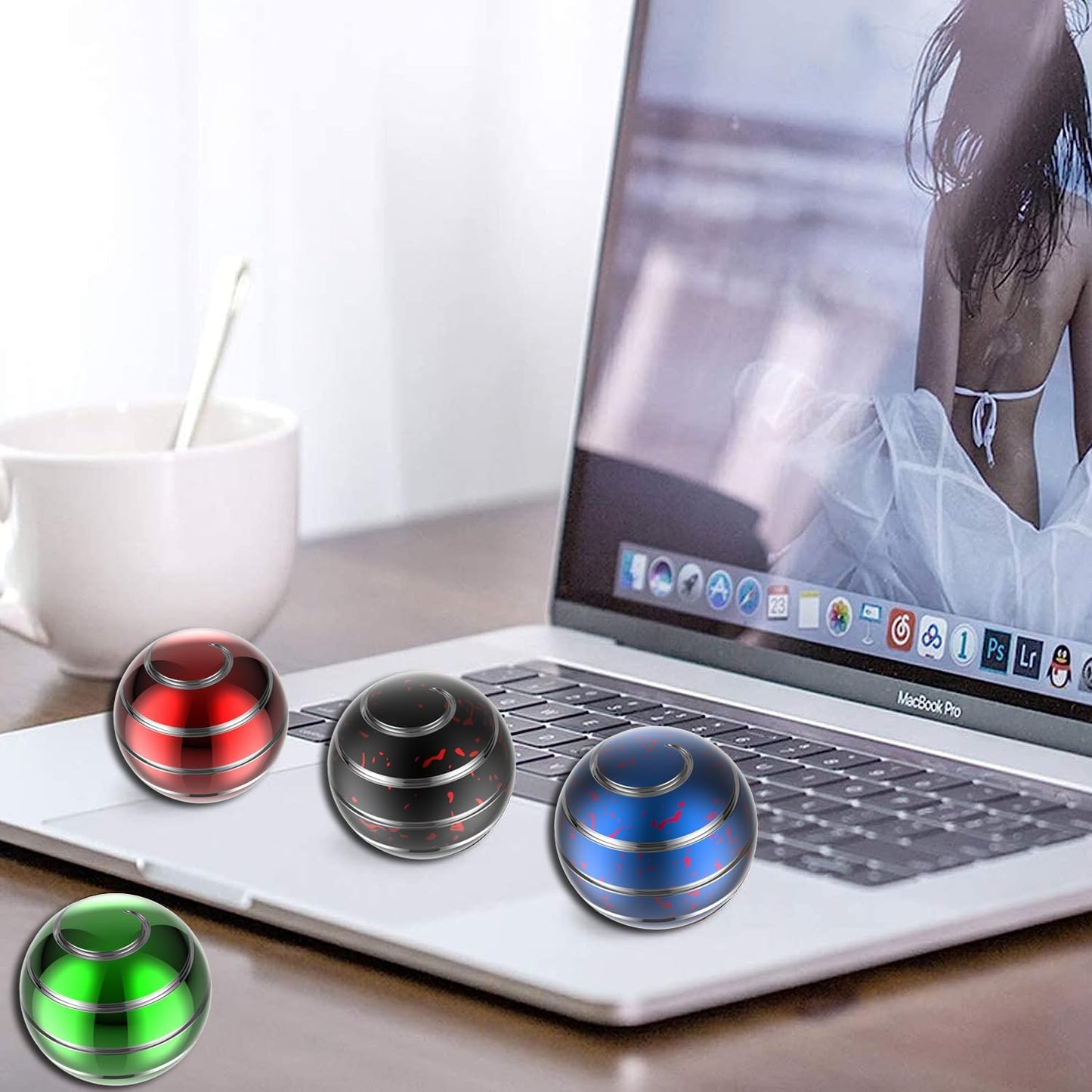 Kinetic Desk Toys, 1.54'' Kinetic Spinning Desk Toys for Kids Adults, Fidget Toys for Party Favors, Christmas Stocking Stuffers, Easter Basket (Black Red)