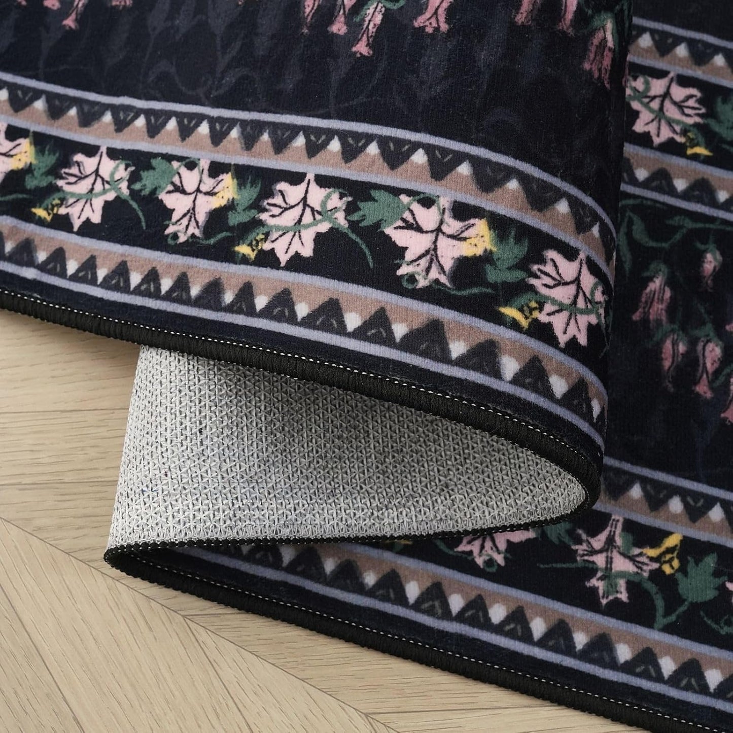 4x6 Rug for Bedroom Impressionist-Style Vintage Washable Rugs Non Slip Low Pile Small Carpet for Bedside Kids Room Office Dining Room, Black