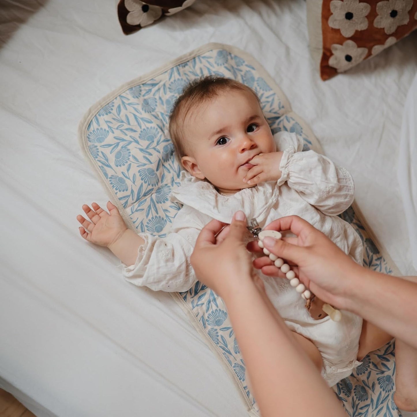 mushie Waterproof Changing Pad Liners | 100% Organic Cotton | Set of 3 (Blue Flowers Combo)