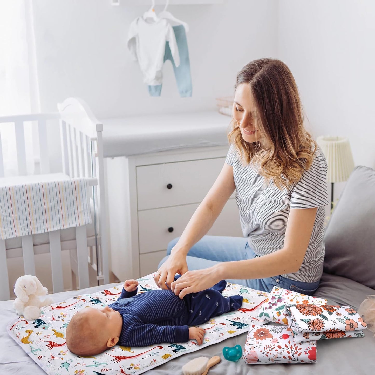 Diaper Changing Pads for Baby, Flower Change Mat, 3Layers Waterproof Change Pad Foldable Absorbent Mats for Women, Reusable Incontinence Underpads for Patient 24''x30''