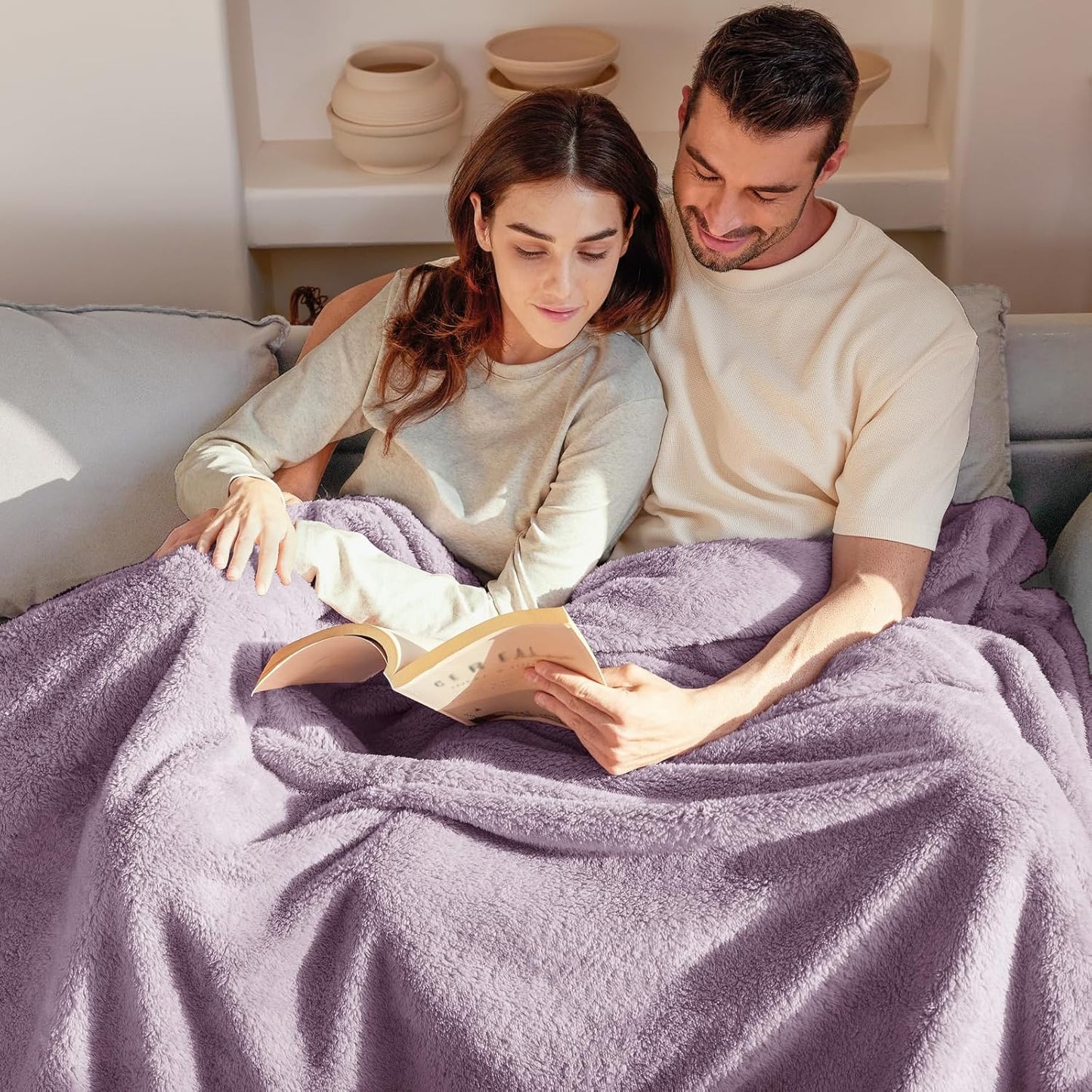 Exclusivo Mezcla Soft Fleece Throw Blanket for Couch, Super Soft Velvet Plush Bed Blanket, Fuzzy Cozy and Warm for All Seasons, 50x60 Inches, Grayish Purple