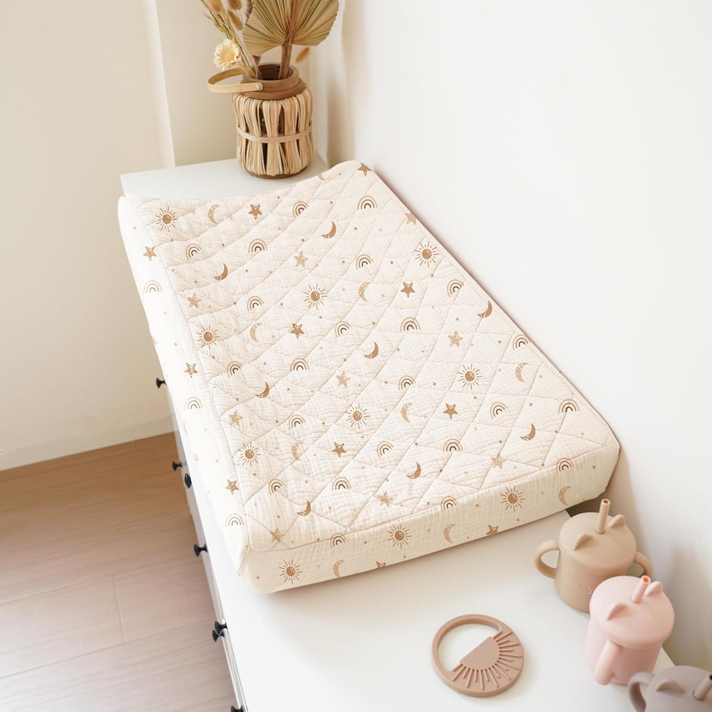 Konssy Waterproof Muslin Changing Pad Cover 2 Pack, Quilted Cotton Fitted Diaper Changing Table Cover, Soft Changing Pad Sheets for Girls Boys (Sunbeam Yellow,Coffice)