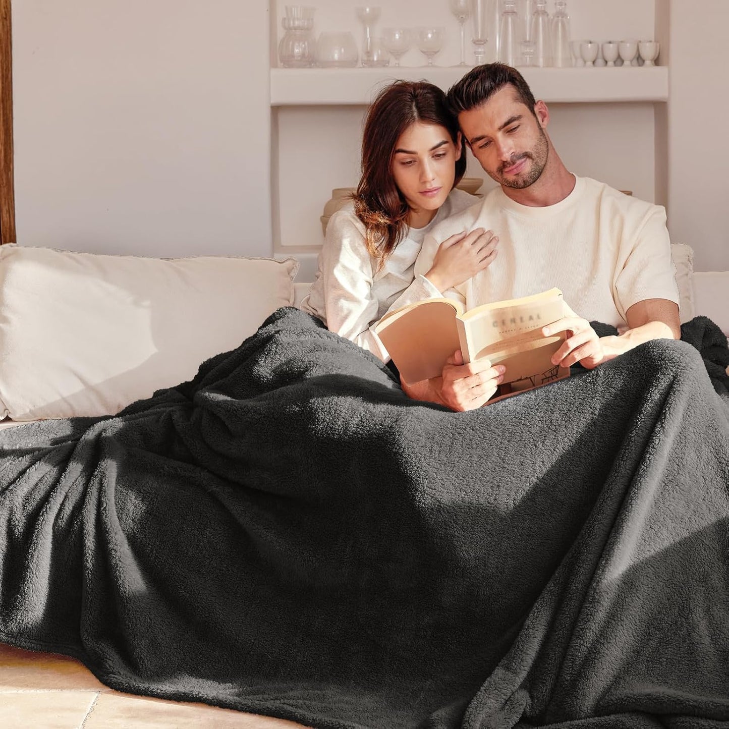 Exclusivo Mezcla Soft Fleece Throw Blanket for Couch, Super Soft Velvet Plush Bed Blanket, Fuzzy Cozy and Warm for All Seasons, 50x60 Inches, Dark Grey