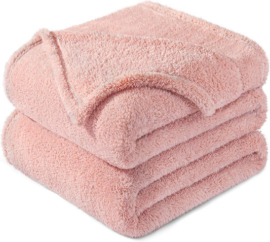 Exclusivo Mezcla Twin Size Flannel Fleece Blanket, Super Soft Velvet Plush Bed Blanket, Fuzzy Cozy and Warm for All Seasons, 60x80 Inches, Pink