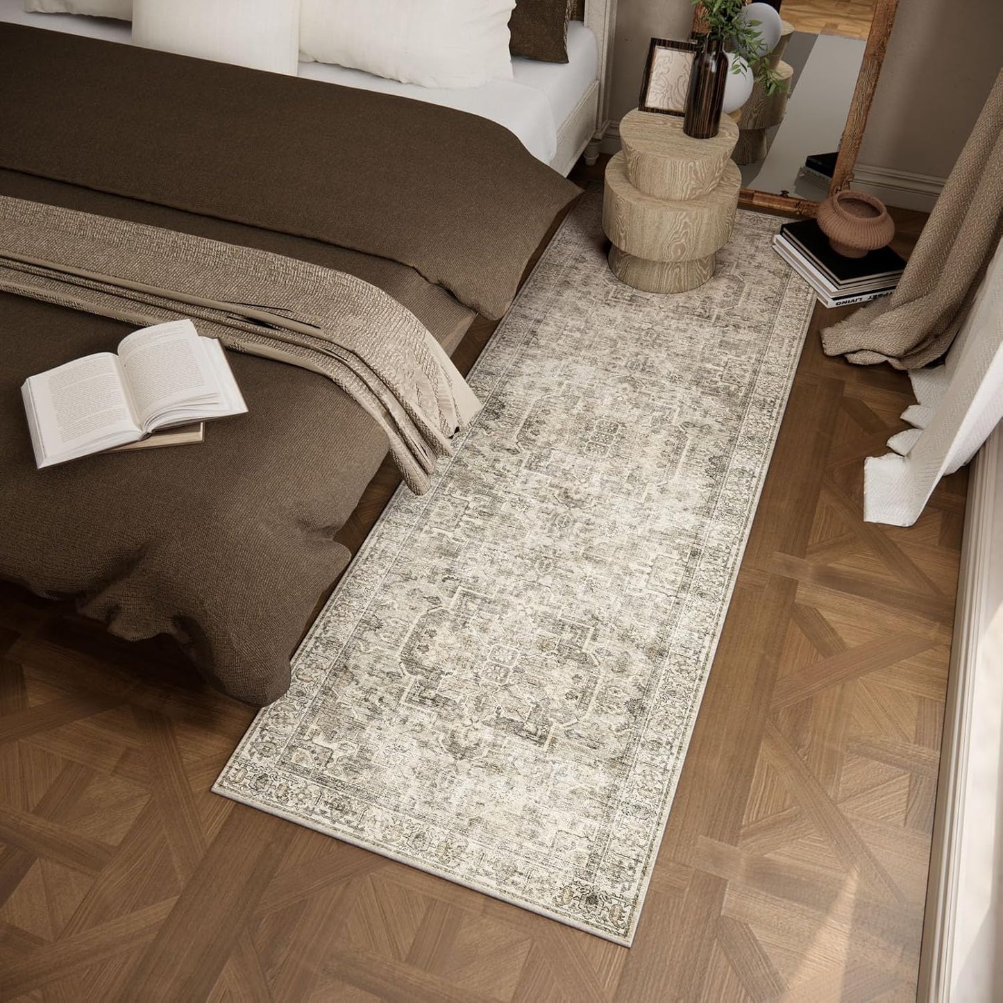 Machine Washable Kitchen Runner Rugs: 2'6"x8' Hallway Rug Non Slip Low Pile Stain Resistant Soft Carpet Runners for Hallways Indoor Entryway Kitchen Laundry Room Bedroom Farmhouse