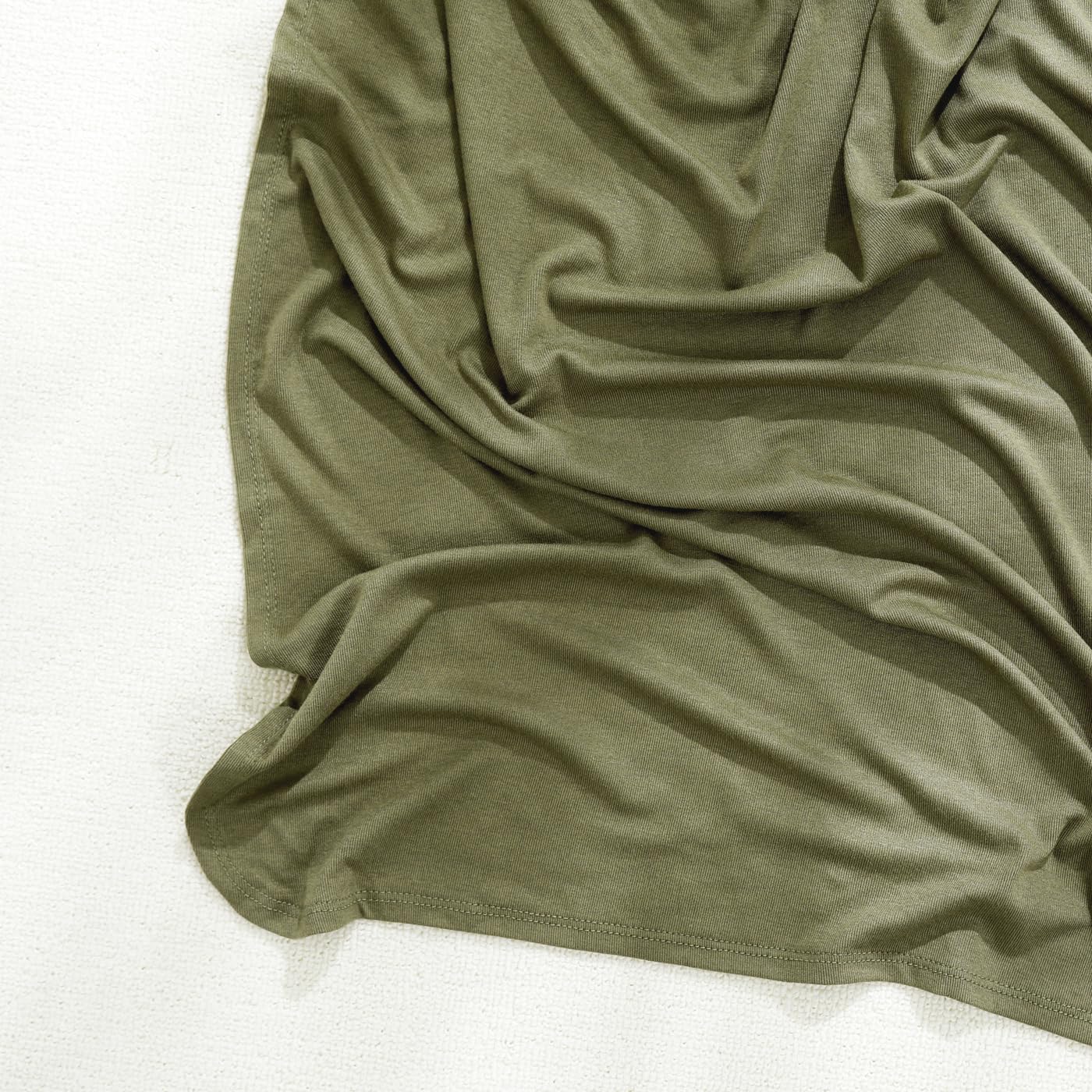 GRSSDER Newborn Swaddle Blanket, Ultra Soft Jersey Receiving Blanket with Matching Headband and Beanie Set, 47×47" Extra Large Nursery Swaddle Wrap for Girls and Boys