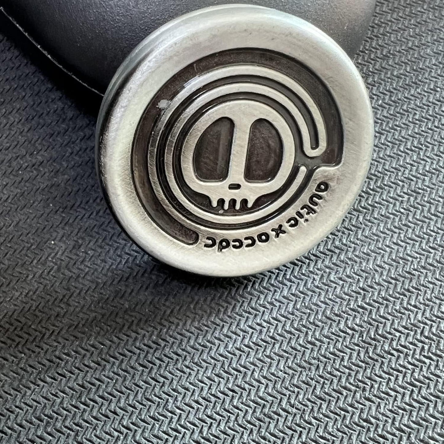 Haptic Coin Fidget Slider Metal EDC Fidget Clicker Office Fidget Toys for Adults ADHD Autism Sensory -Silver