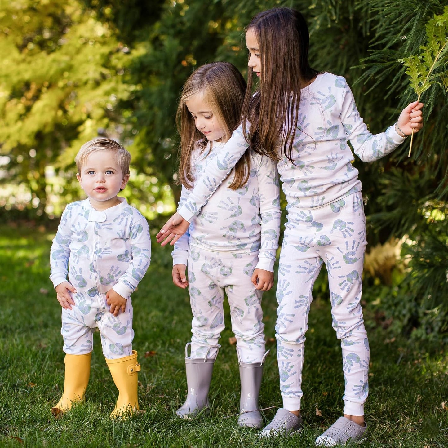 Burt's Bees Baby Boys' 2-Piece Long Sleeve Tee and Pants Organic Cotton Pajama Set